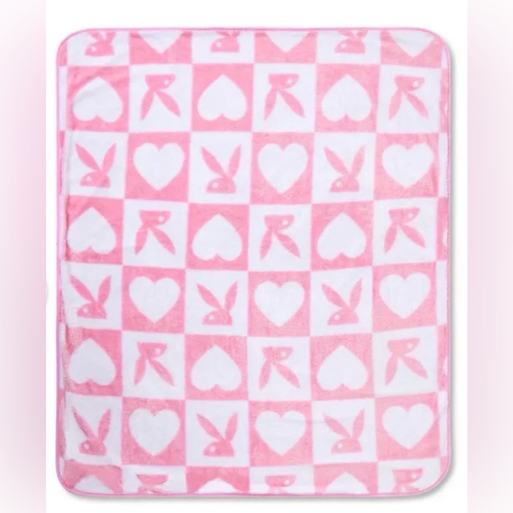 PLAYBOY Reversible Lite Pink Heart Throw Blanket- NWT